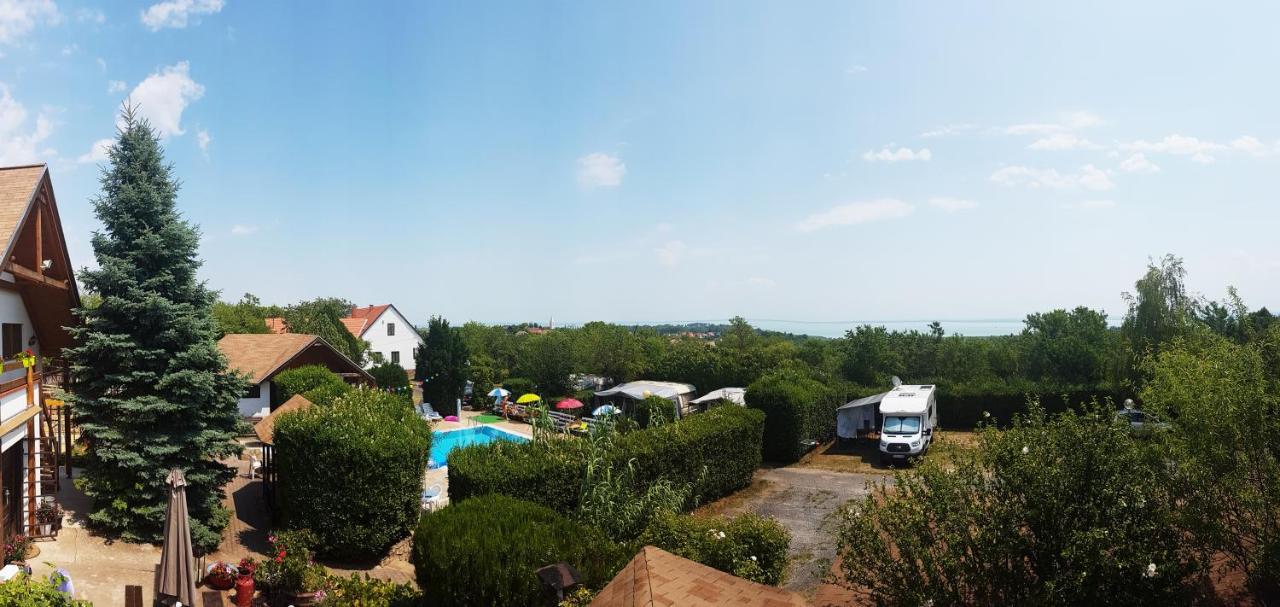 Mandel Fahazak Hotel ปาลอซนัค ภายนอก รูปภาพ